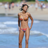 Willow Smith hot