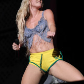 Zara Larsson 