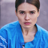 Zoe Moore 