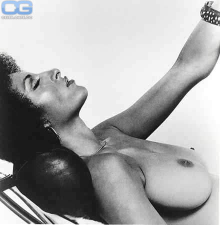 Nude pictures of pam grier