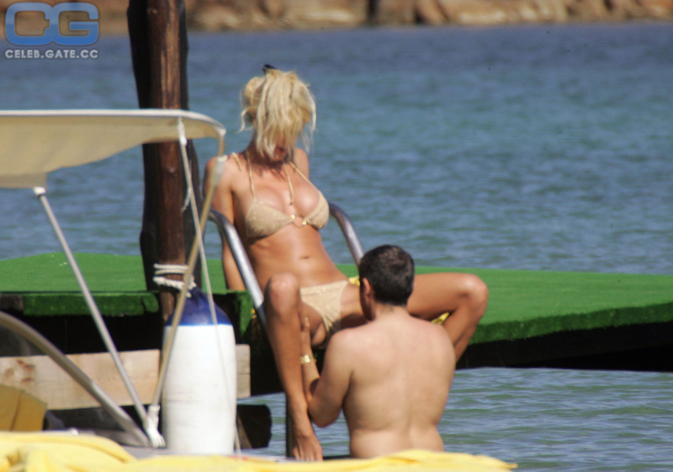 Victoria silvstedt naked photos