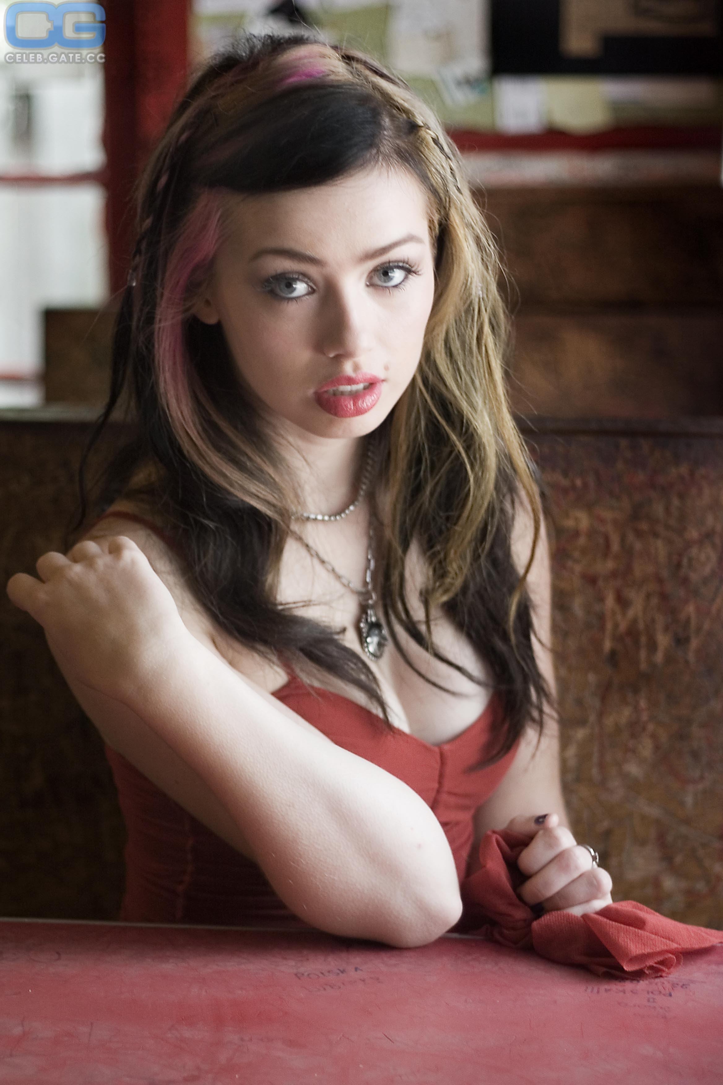 Skye Sweetnam 