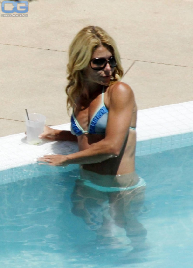 Kelly Ripa 