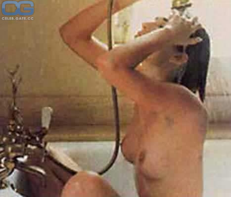 Rossellini pics isabella nude Isabella Rossellini