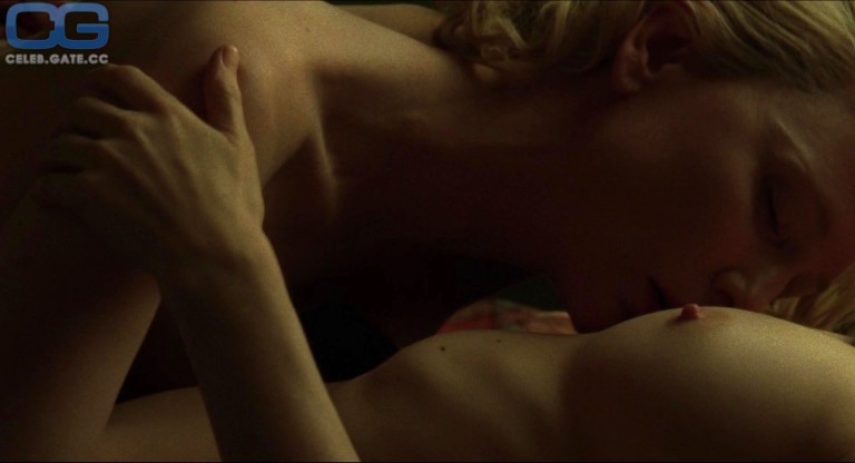 Cate Blanchett  nackt