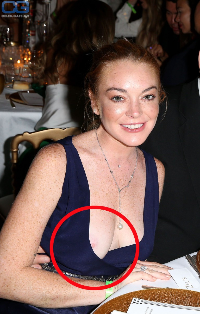 Lidnsey lohan naked