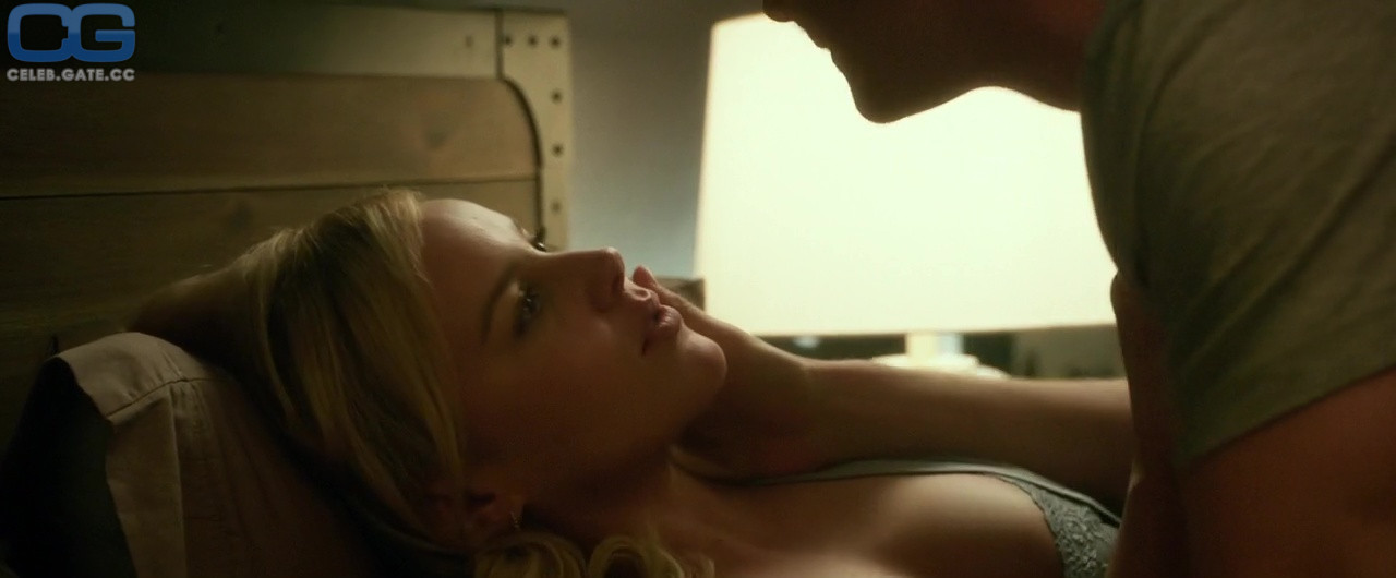 Abbie Cornish sex scene