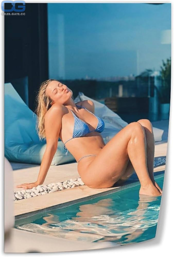 Adriana Torrebejano 