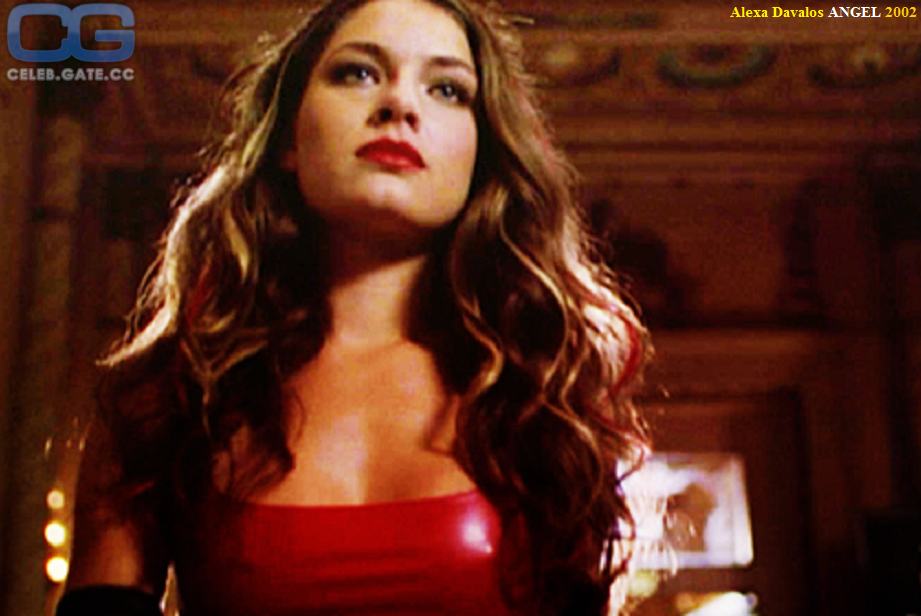 Alexa Davalos 