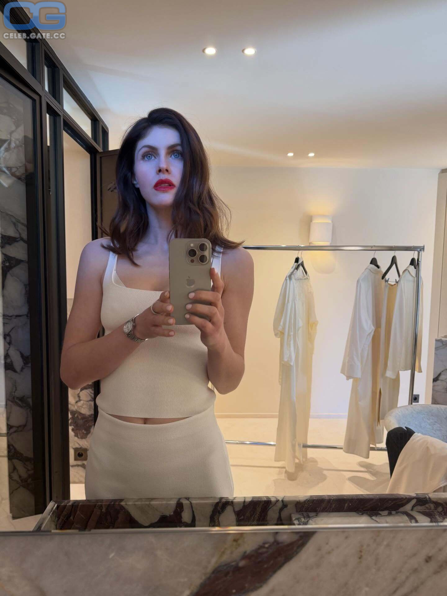 Alexandra Daddario 