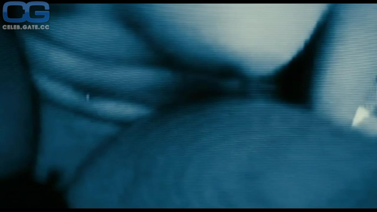 Alina Stiegler sex scene