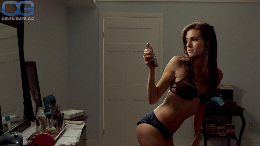 Allison Williams 