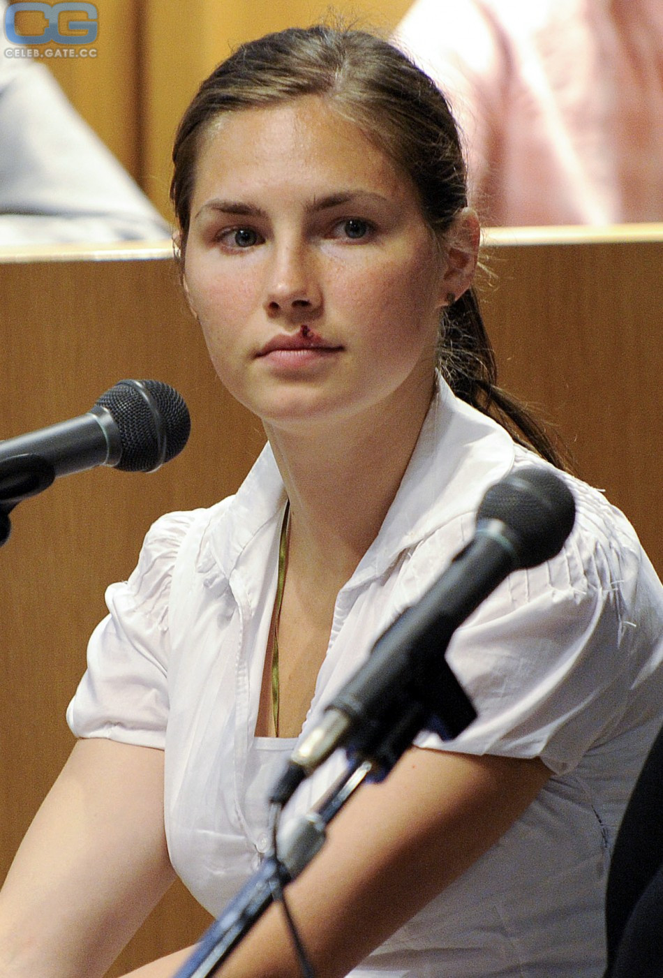 Nude amanda knox Amanda Knox