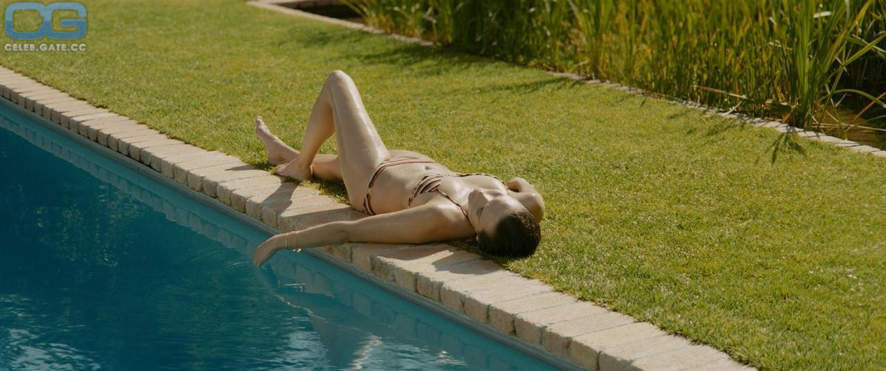 Ana Girardot 