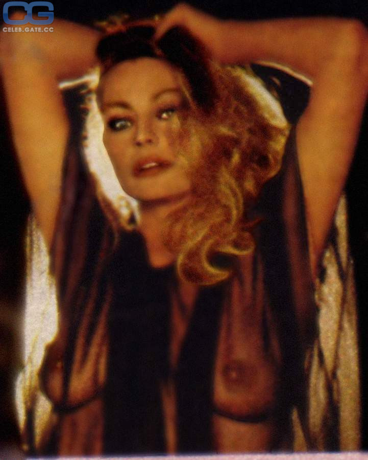 Anita Ekberg 
