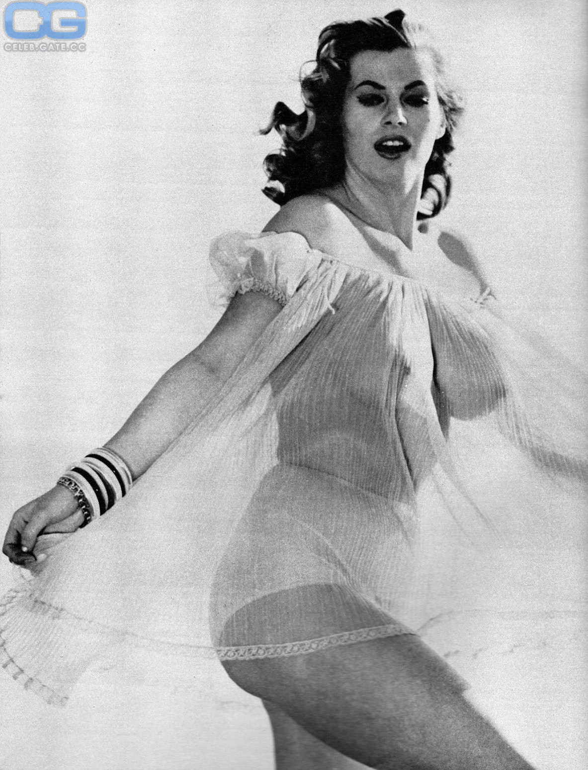 Anita Ekberg 