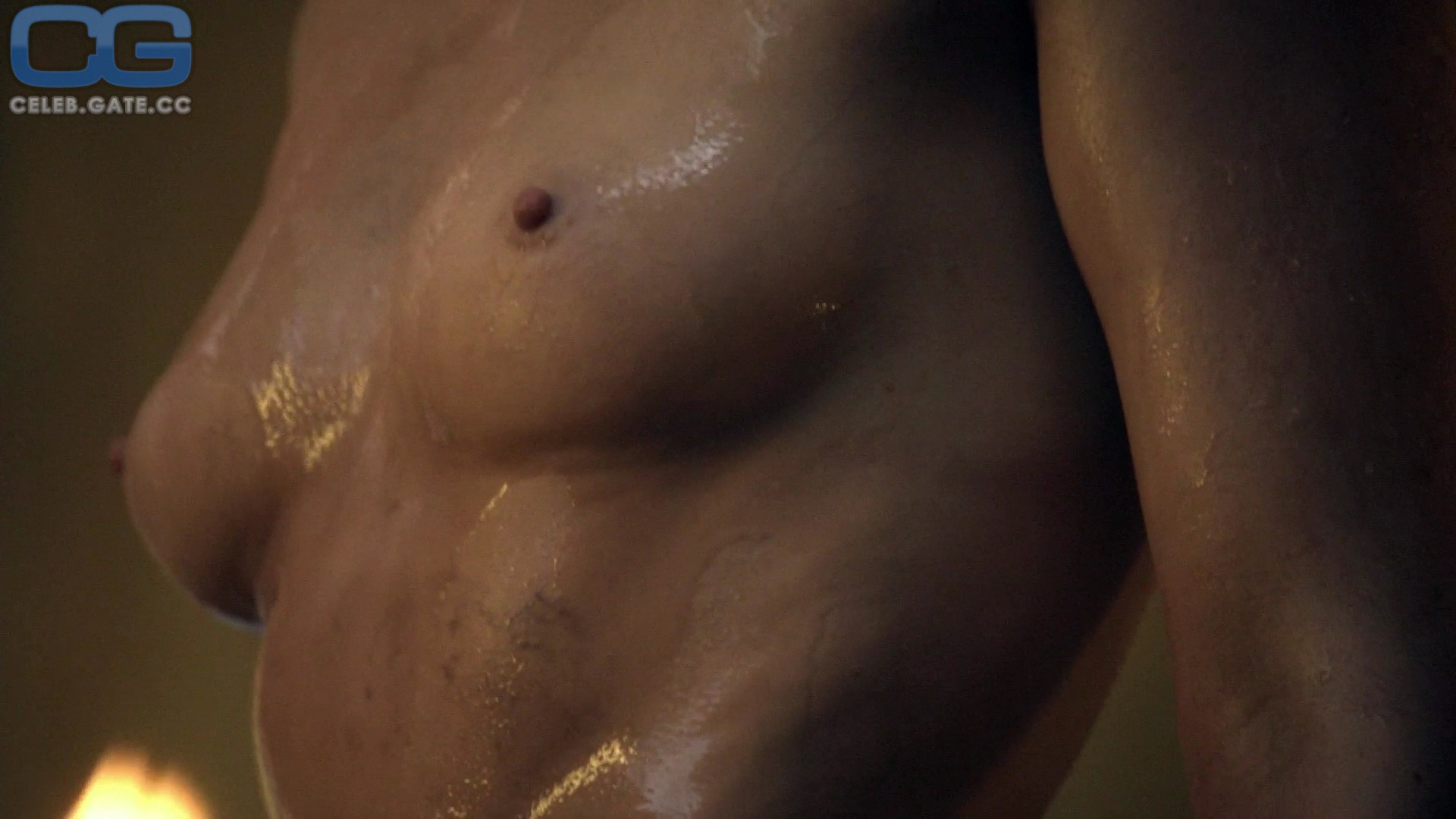 Anna Hutchison naked scene