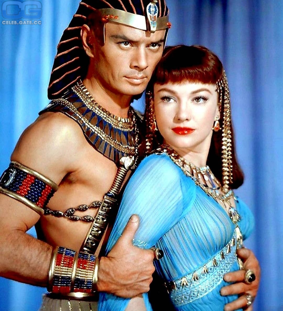 Anne Baxter 