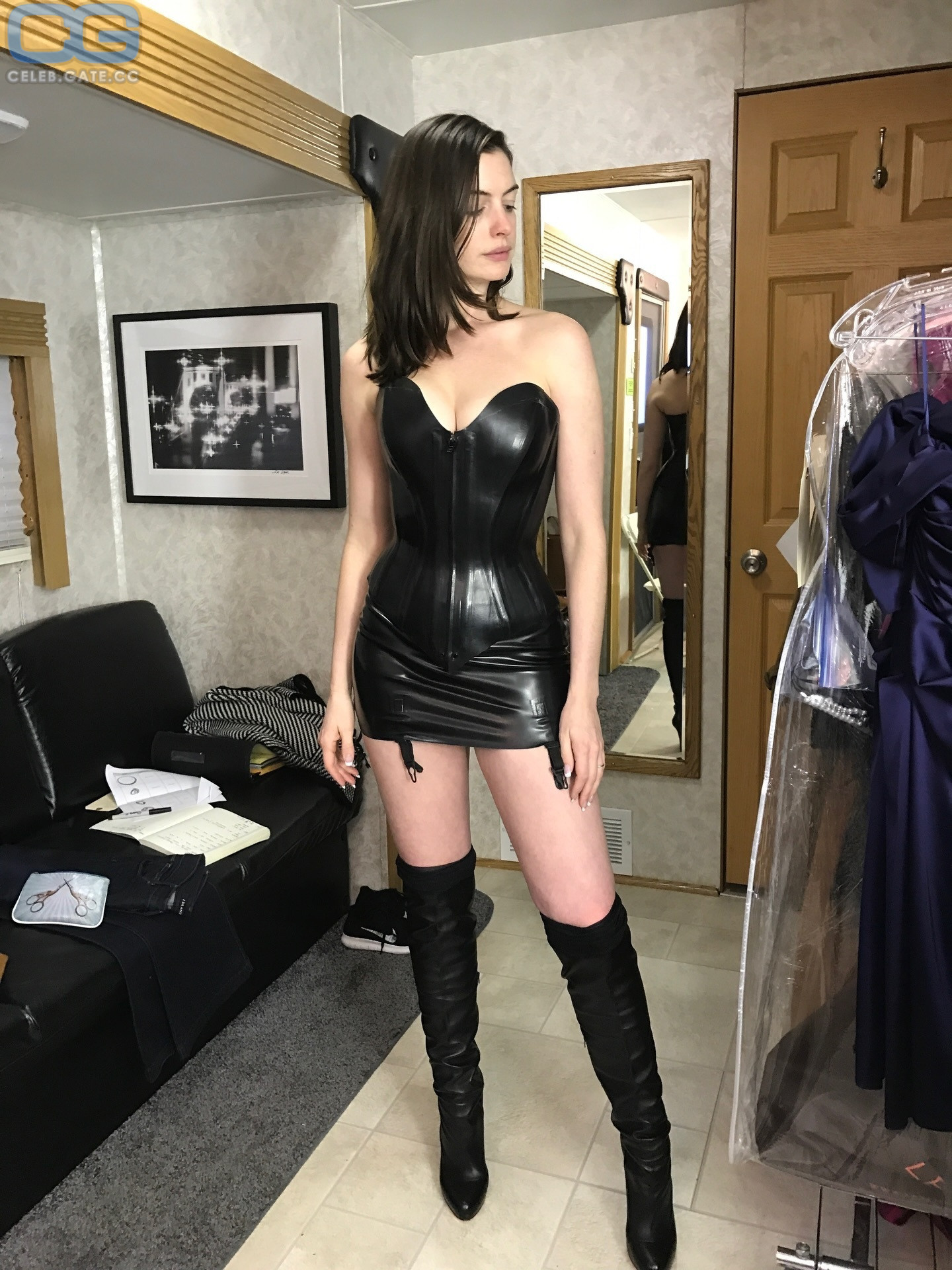 Anne Hathaway 