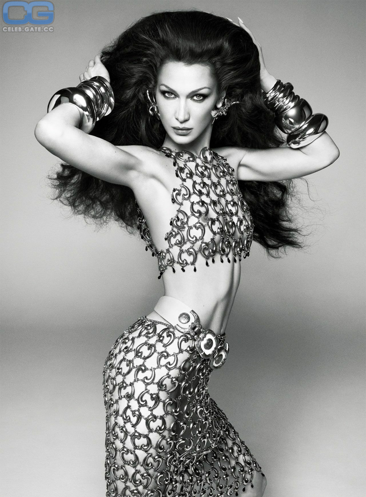 Bella Hadid 