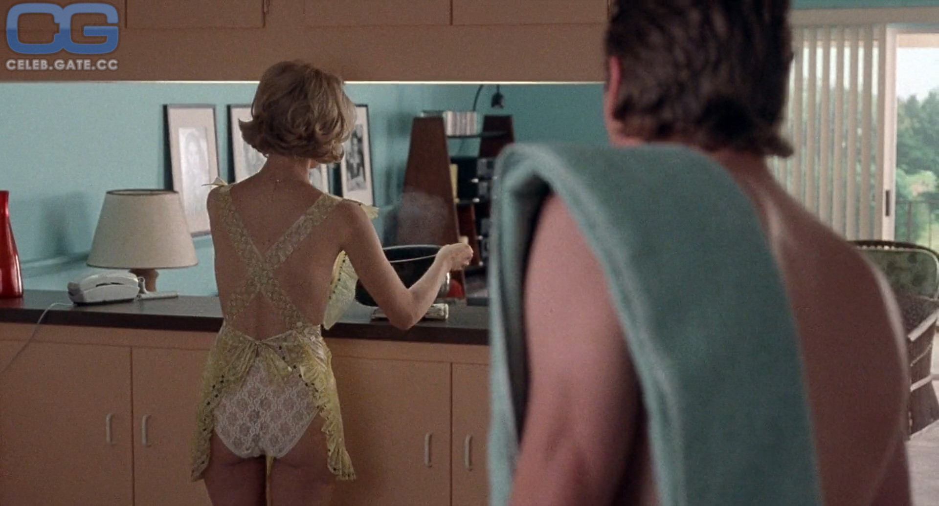 Bridget Fonda 