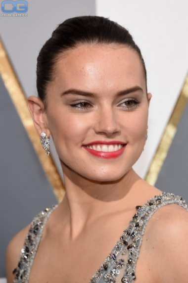 Daisy ridley the fappening