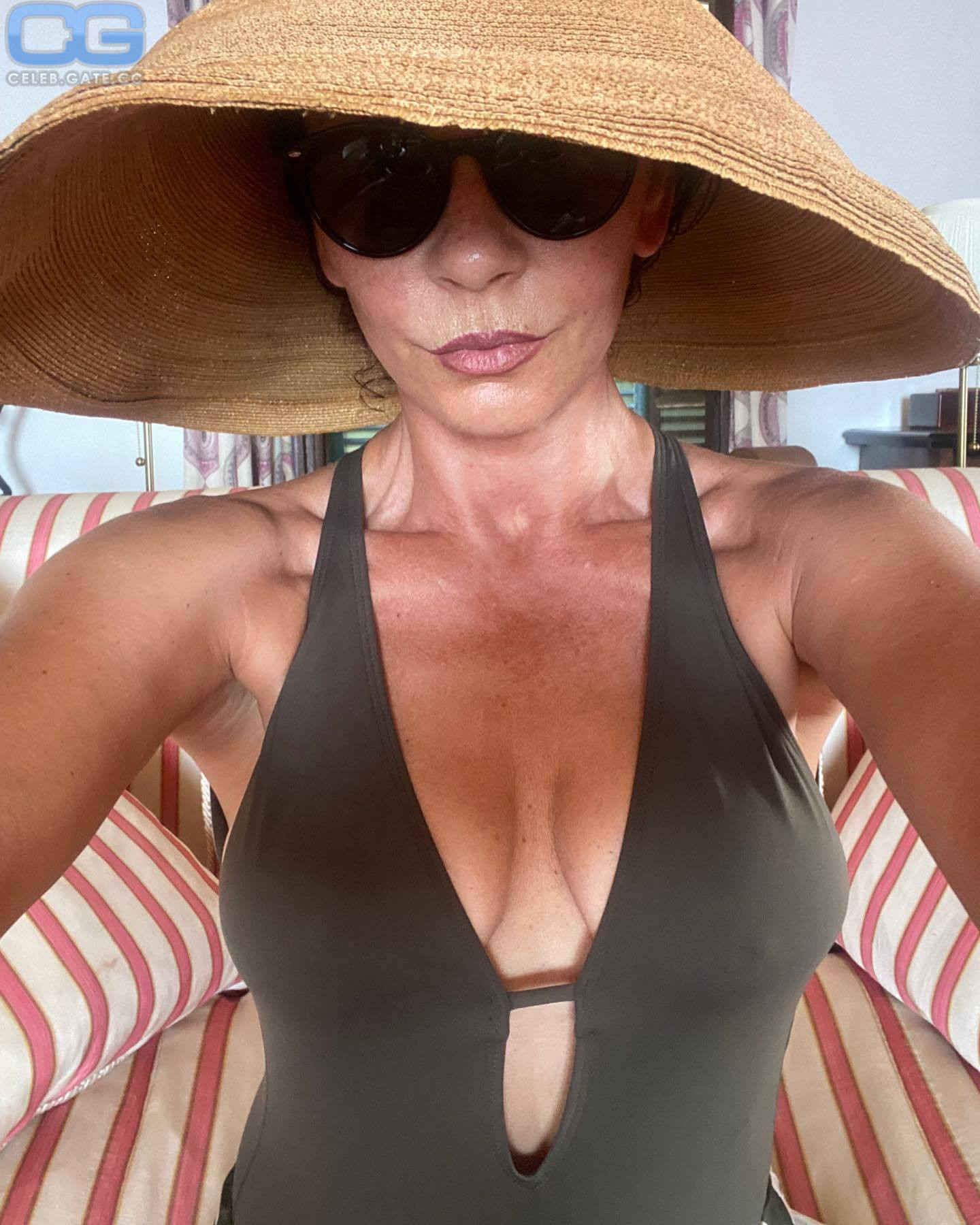 Catherine Zeta-Jones 