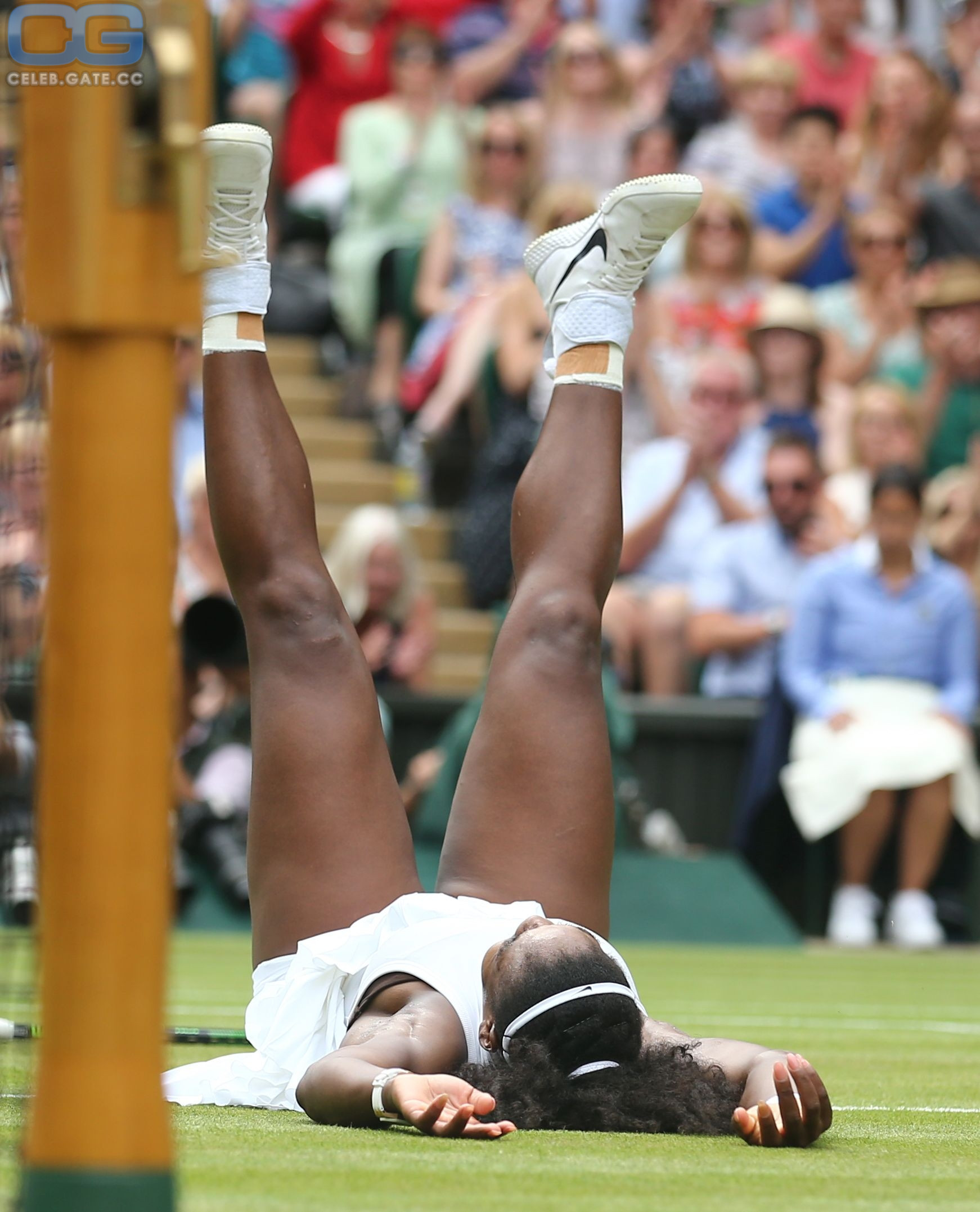 Williams nude sabrina Serena Williams