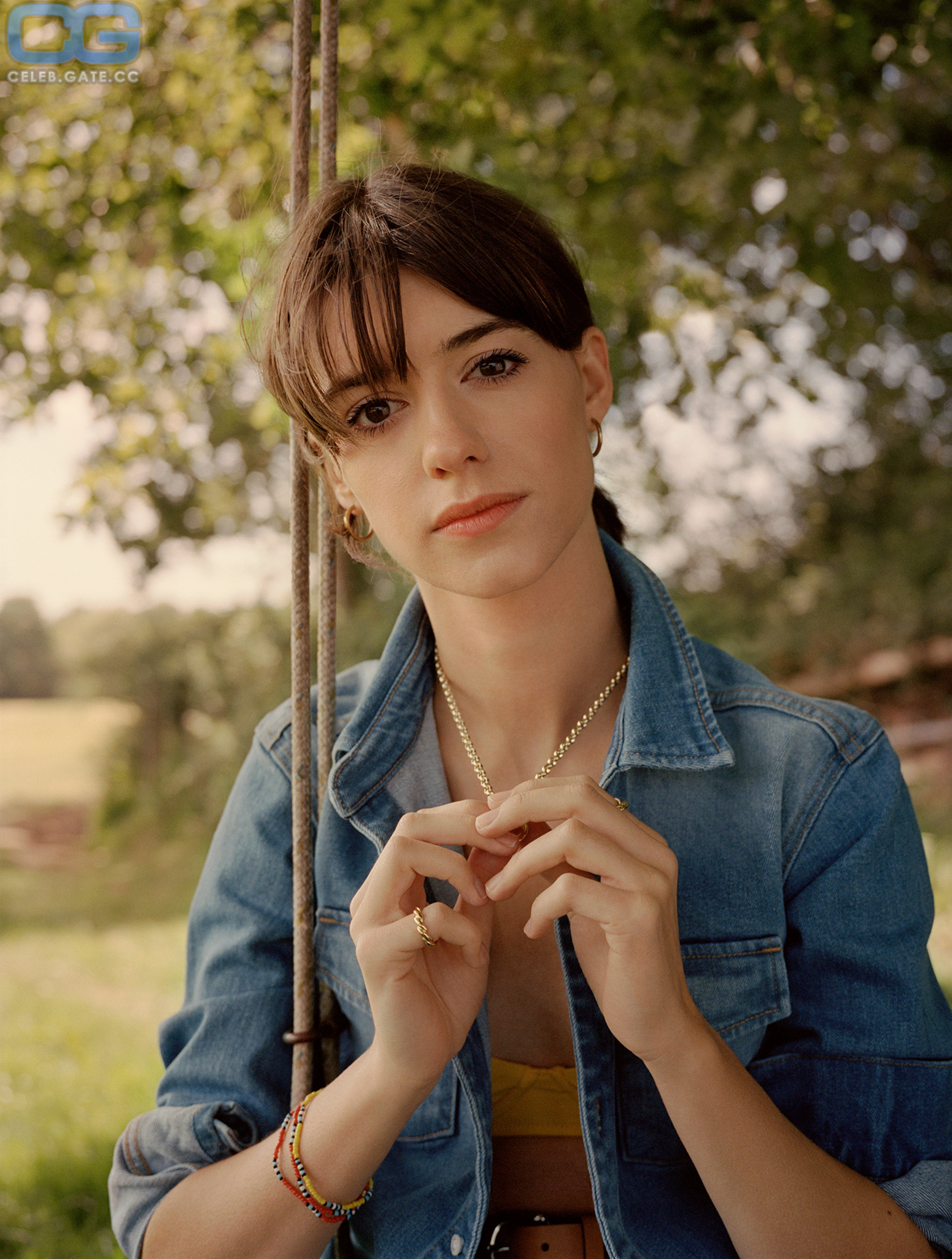 Daisy Edgar-Jones 