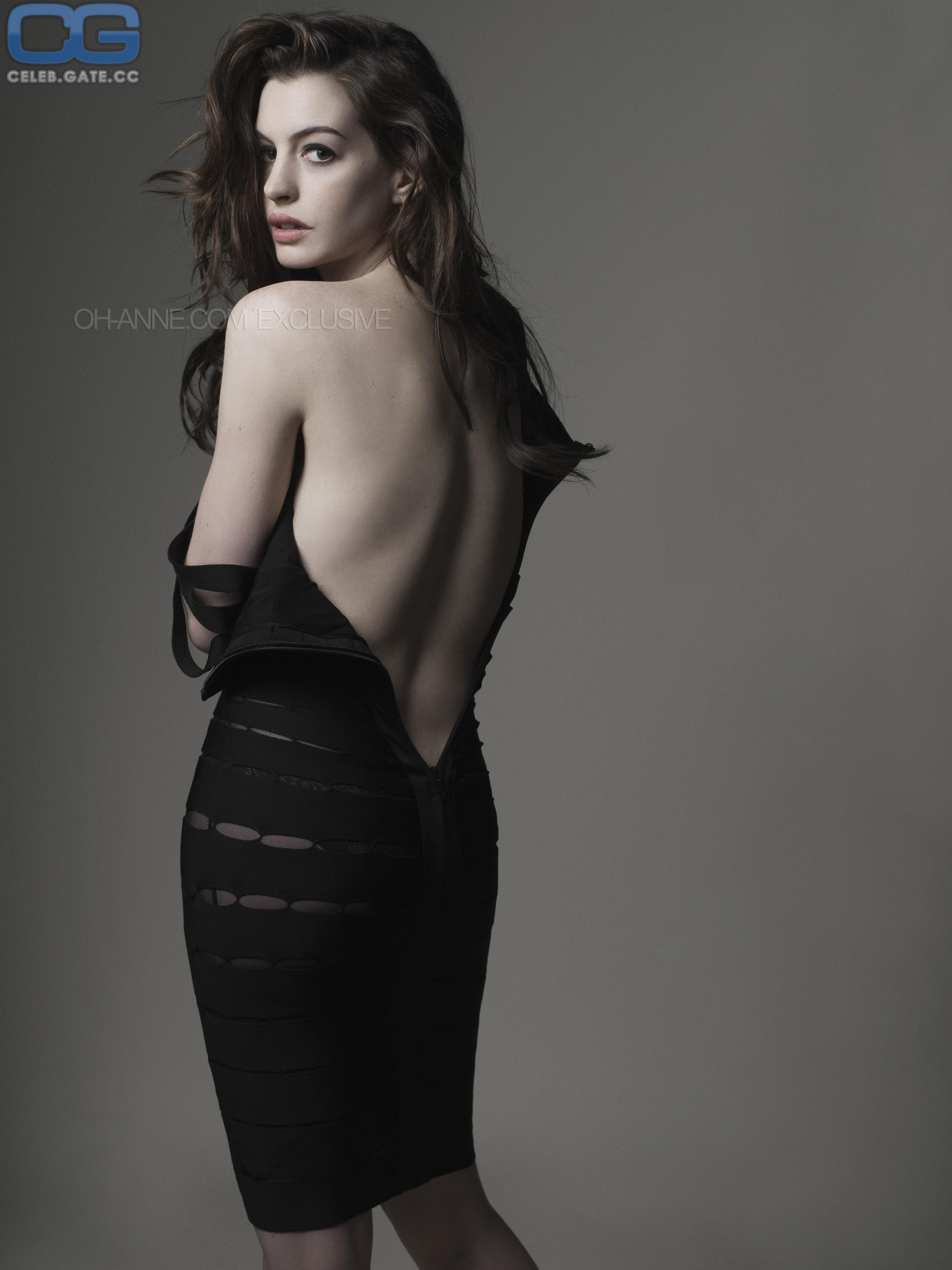 Anne Hathaway 