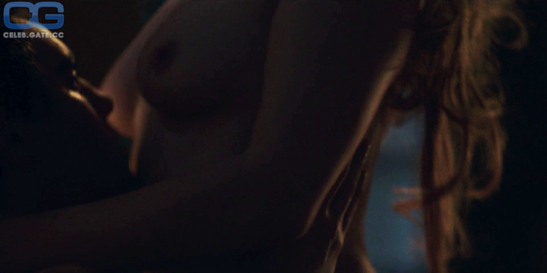 Elisabeth Moss 