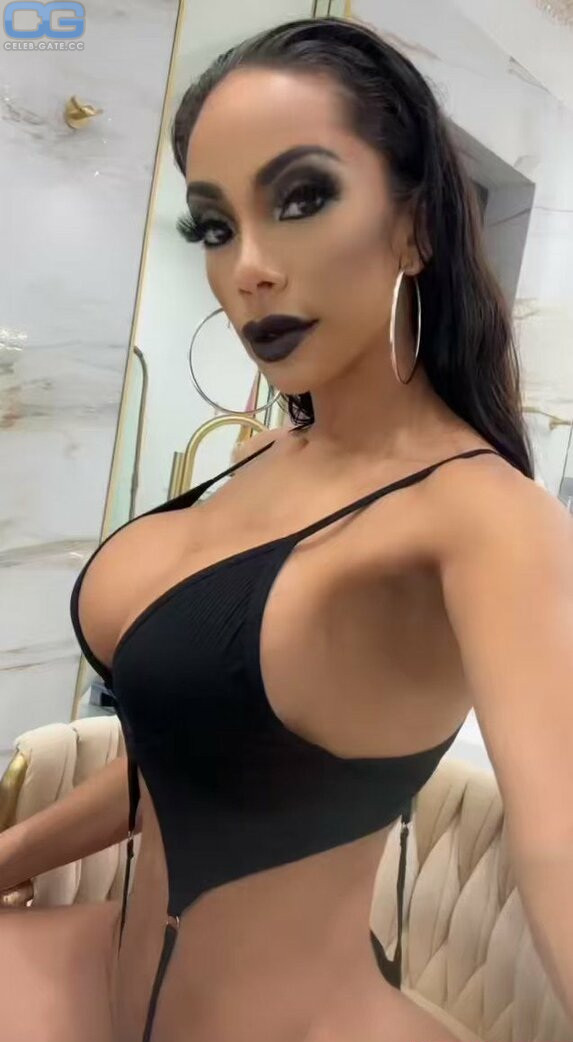 Erica Mena 