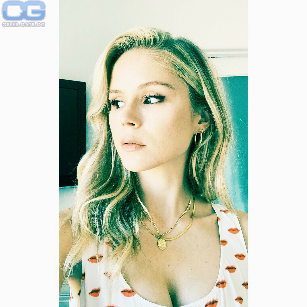 Erin Moriarty 