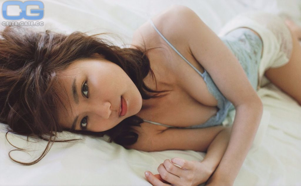 Erina Mano 