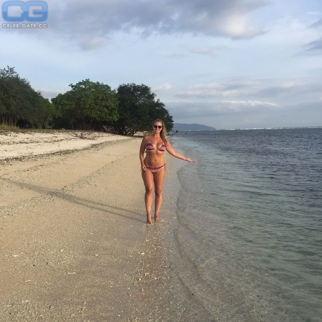 Hayley mcqueen nude