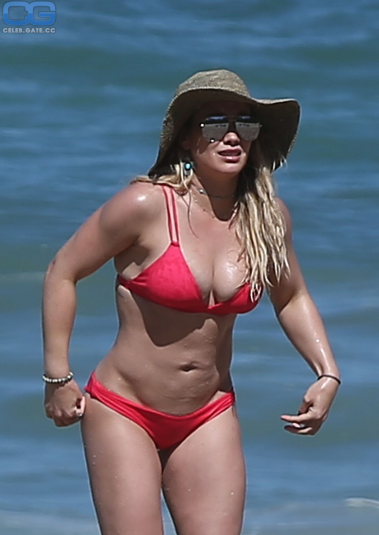 Hilary Duff nackt, Nacktbilder, Playboy, Nacktfotos, Fakes, Oben Ohne