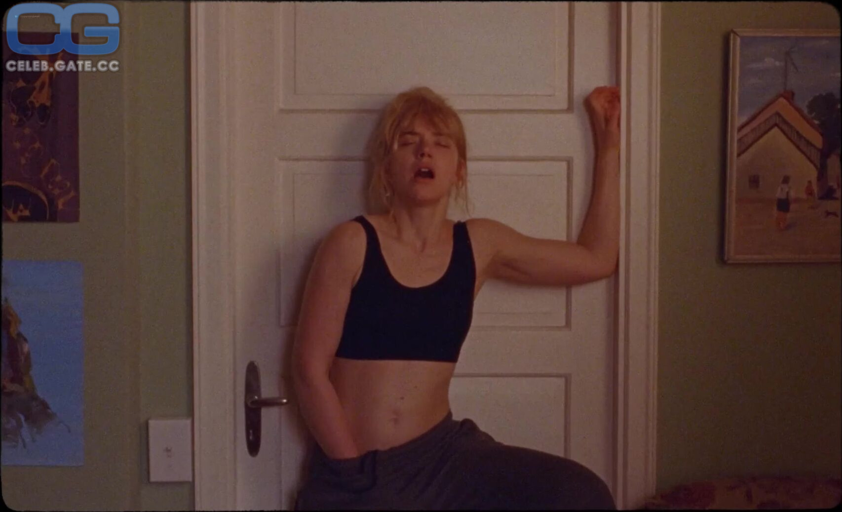 Imogen Poots 
