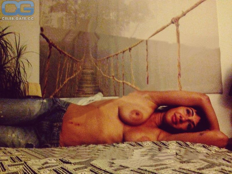 Jackie Cruz private nudes