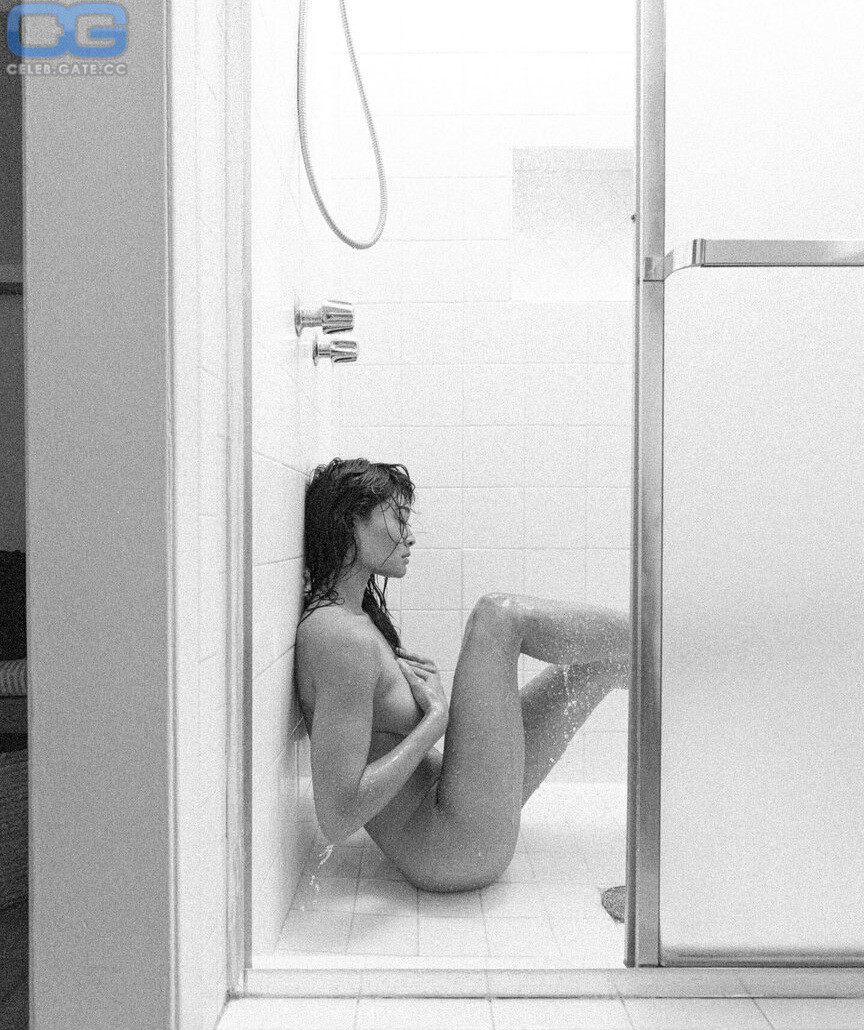 Jarah Mariano 