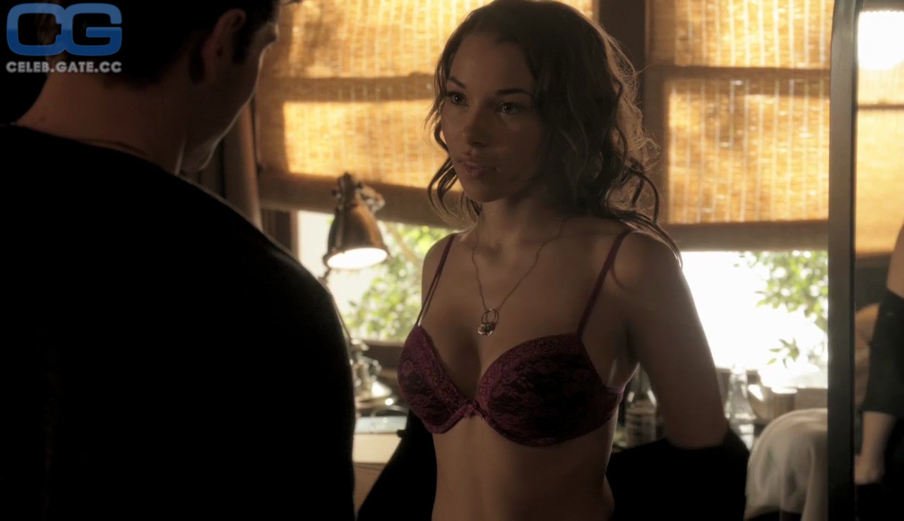 Jessica parker kennedy fappening
