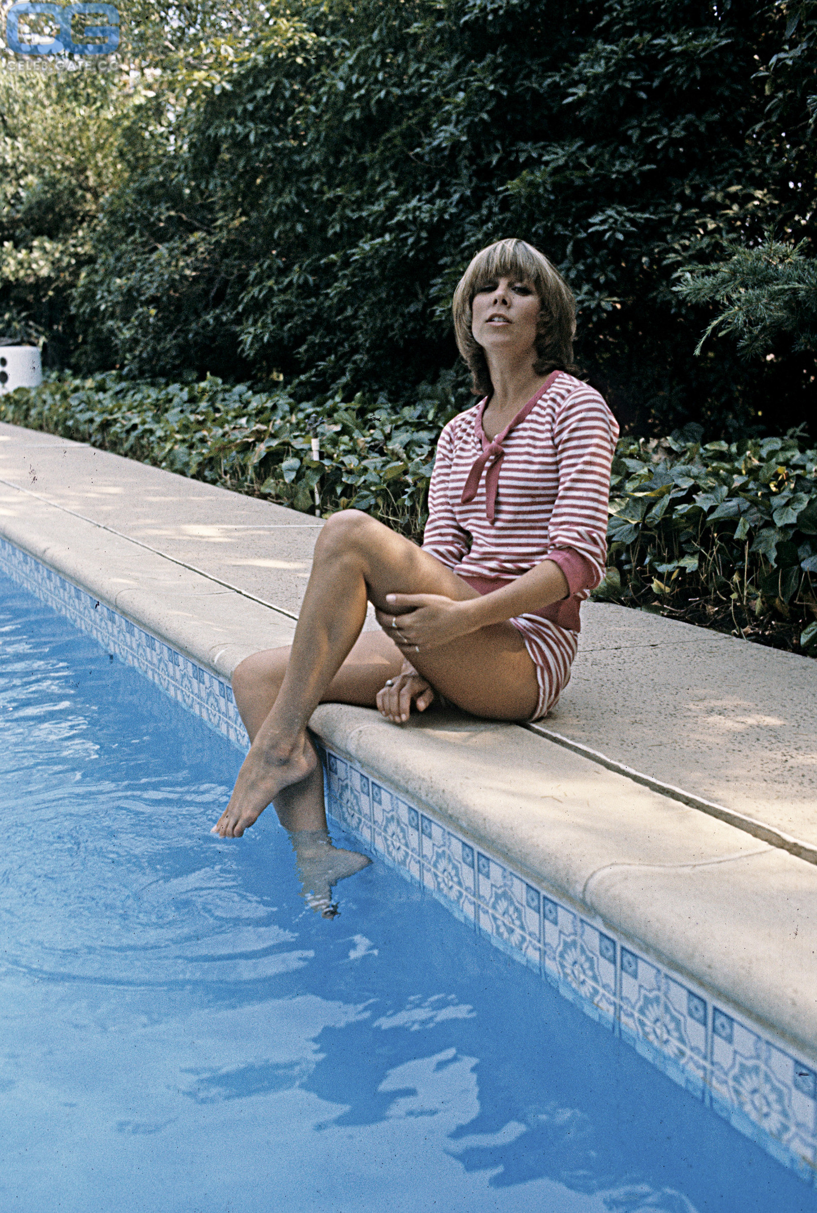 Jo Ann Harris 