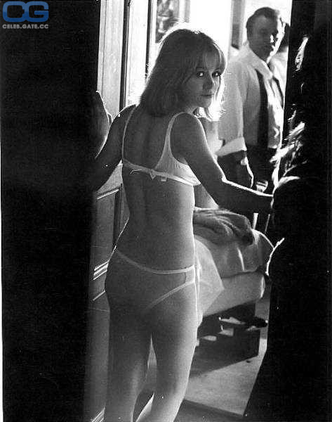 Judy Geeson 
