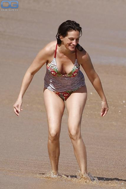 Julia roberts leaked photos