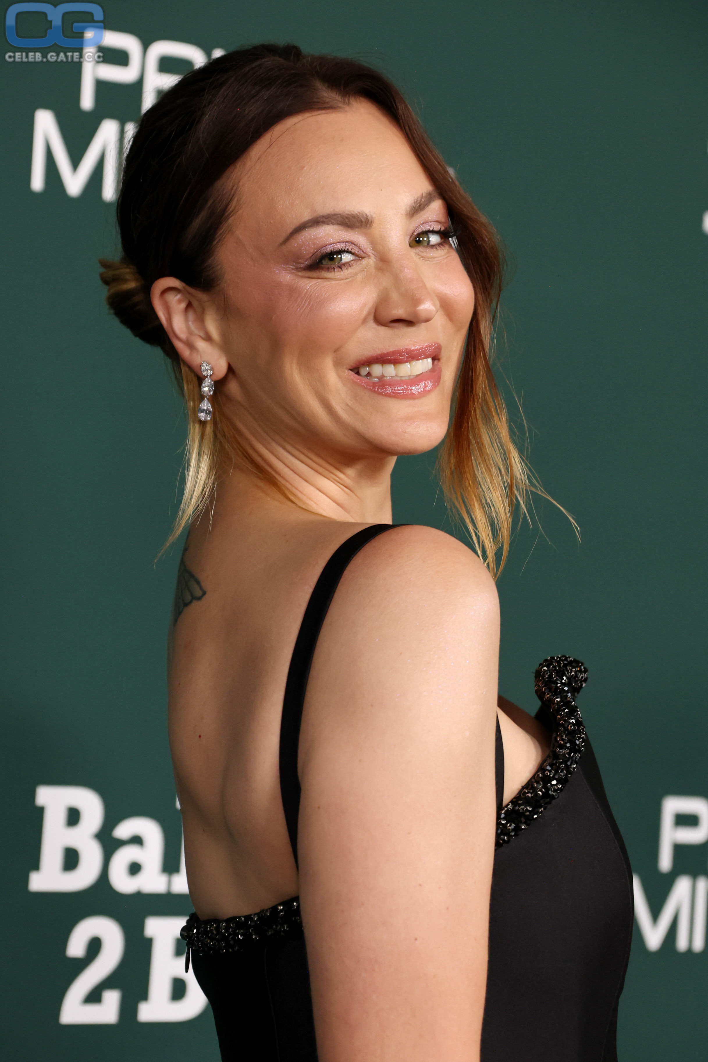 Kaley Cuoco 