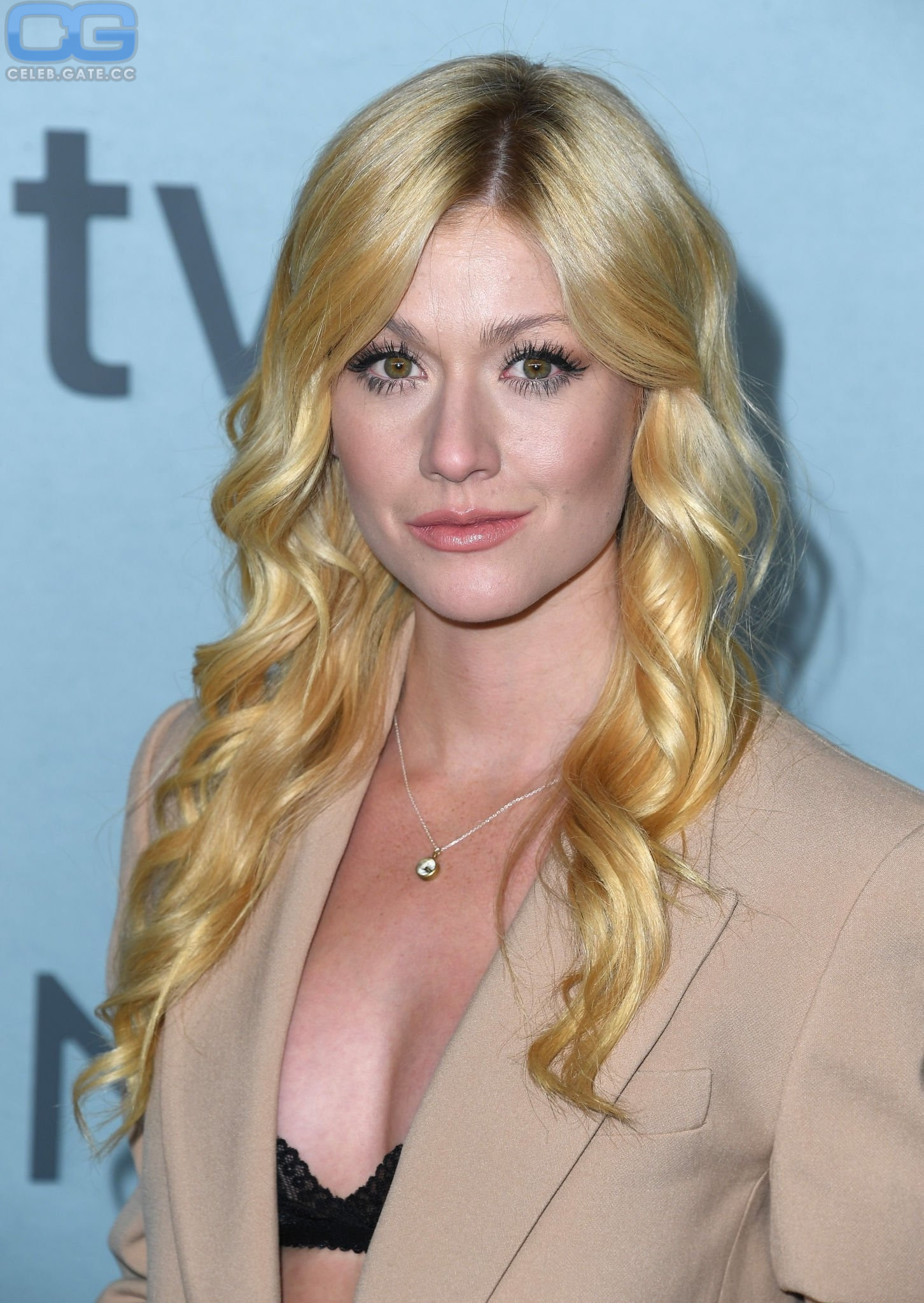 Katherine McNamara 