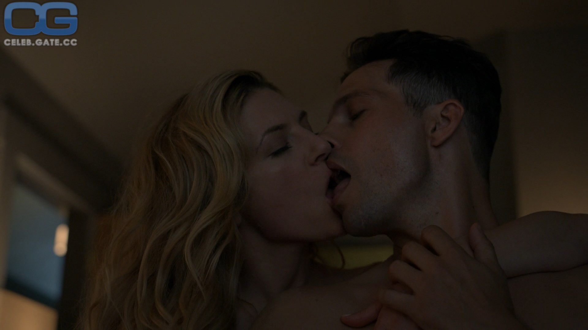Katheryn Winnick 