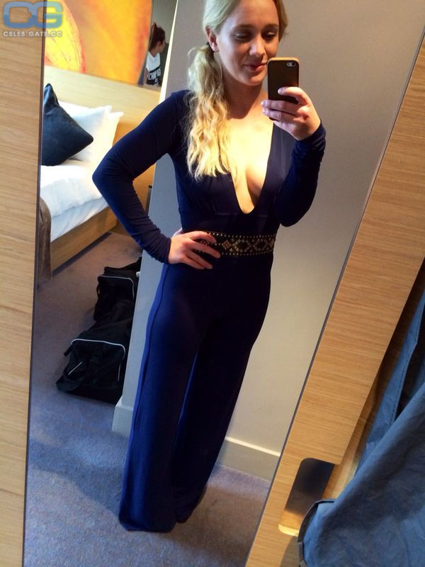 Kirsty-Leigh Porter leaked photos