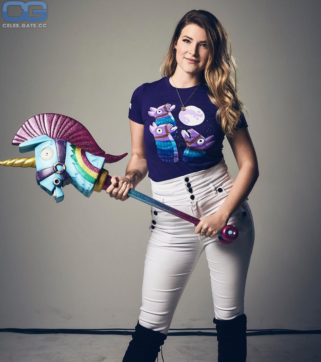 KittyPlays 