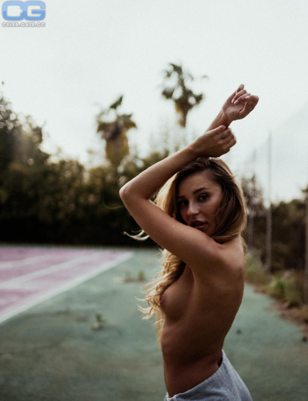 Kristina Levina naked