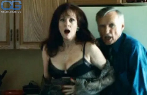 Lesley Ann Warren 